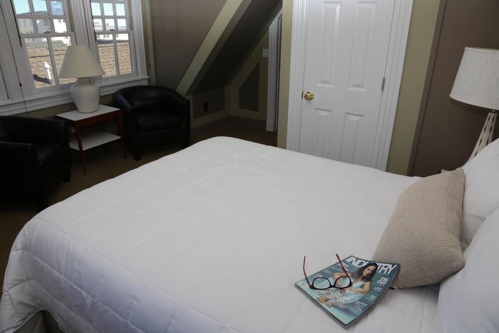 Bed & Breakfast The Ocean Plaza 4*