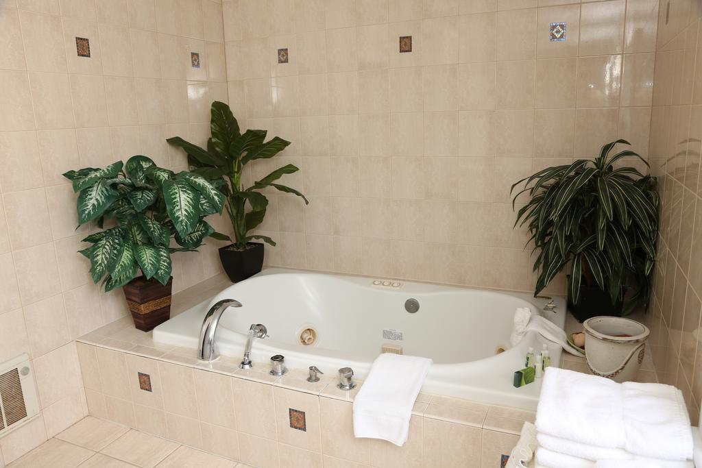 The Ocean Plaza 4*